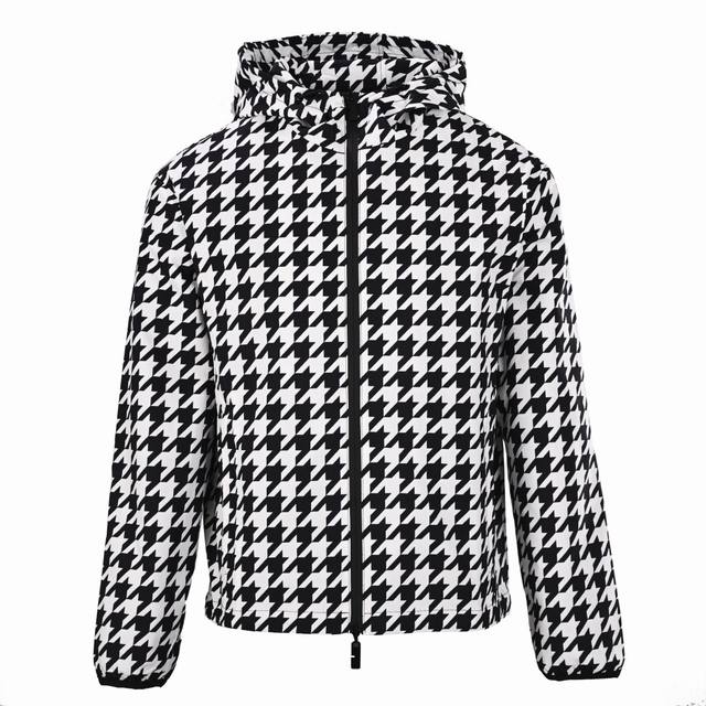 Burberry巴宝利Bbr 千鸟格连帽夹克外套 甄子丹，叶问同款。原版15600购入，布料定制，原版布料80%棉 20%涤纶，采用定织定染格纹面料，全身多处对