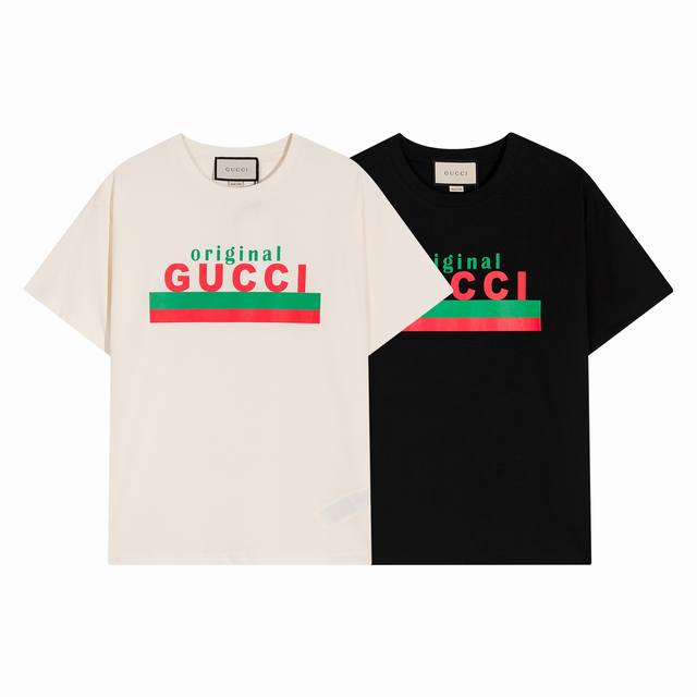 高端品质，独家定制。Gucci金典双G字母Logo圆领T恤，定制定染高克重原版面料，洗水完高达280G双纱纯棉面料，1-1工艺制作，螺纹增加到2.7不变形，宽松