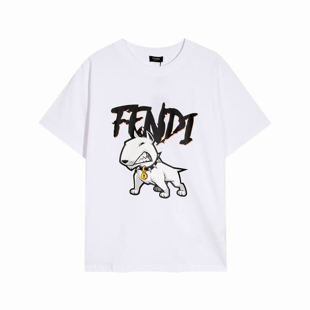 高端品质，独家定制，Fendi芬迪卡通狗字母Logo圆领短袖，采用定织定染高克重原版面料，洗水完高达280G纯棉面料，螺纹增加到2.7不变形。，1-1工艺制作，