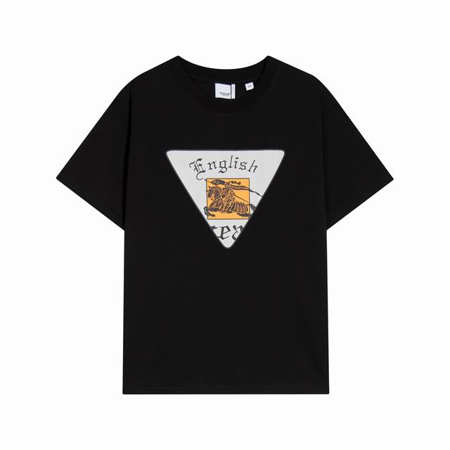 高端品质，独家定制，Burberry 巴宝莉战马字母Logo圆领短袖，采用定织定染高克重原版面料，洗水完高达280G纯棉面料，螺纹增加到2.7不变形。，1-1工
