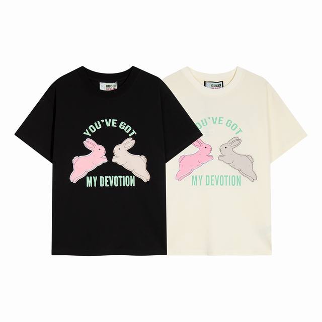 高端品质，独家定制，Gucci Ha Ha Ha系列兔年限定字母Logo圆领短袖，采用定织定染高克重原版面料，洗水完高达280G纯棉面料，螺纹增加到2.7不变形