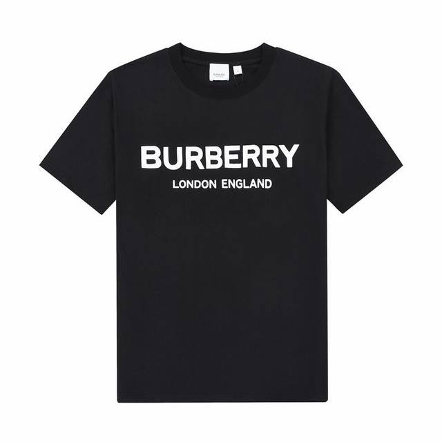 高端品质，独家定制巴宝莉Burberry 经典字母Logo圆领短袖，采用定织定染高克重原版面料，洗水完高达280G纯棉面料，1-1工艺制作，宽松Oversize
