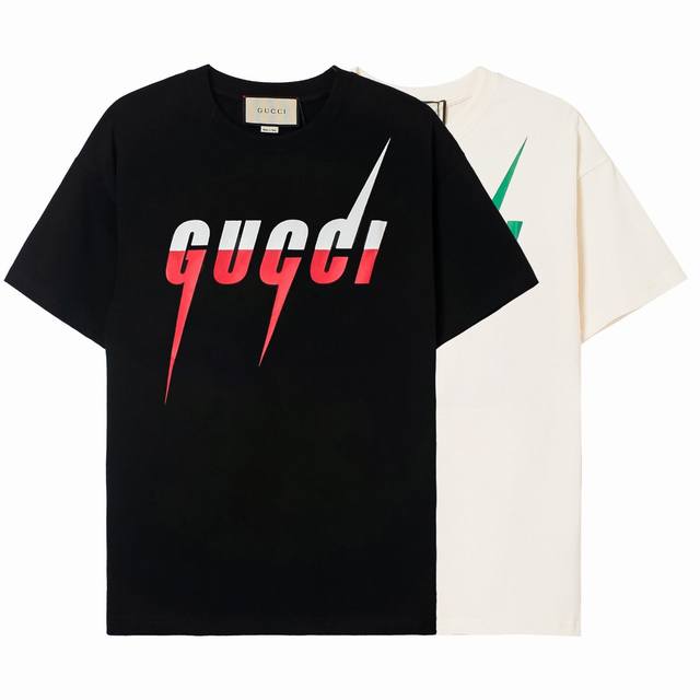 高端品质，独家定制古奇Gucci闪电字母Logo圆领短袖，采用定织定染高克重原版面料，洗水完高达280G纯棉面料，1-1工艺制作，宽松Oversize版型，男女
