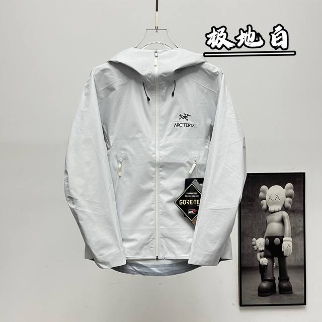 终端供应 正品级 Arc‘Teryx丨始祖鸟Beta Lt硬壳连帽冲锋衣 颜色：极地白 Size：S-Xxl