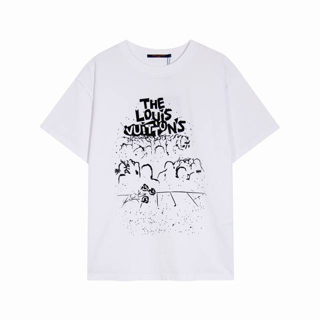 高端品质，独家定制，Lv音乐会Logo圆领短袖，采用定织定染高克重原版面料，洗水完高达280G纯棉面料，螺纹增加到2.7不变形。，1-1工艺制作，宽松Overs