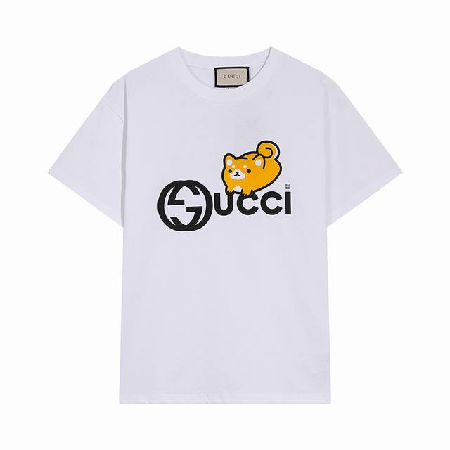 高端品质，独家定制，Gucci 卡哇伊系列字母Logo圆领短袖，采用定织定染高克重原版面料，洗水完高达280G纯棉面料，螺纹增加到2.7不变形。，1-1工艺制作