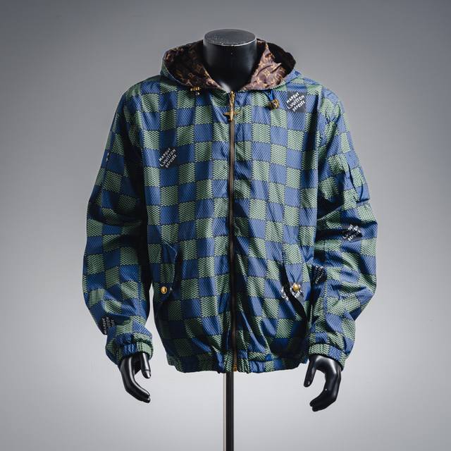 Louis Vuitton 路易威登 1V 25Ss双面穿大棋盘格夹克外套 Size:46 48 50 52