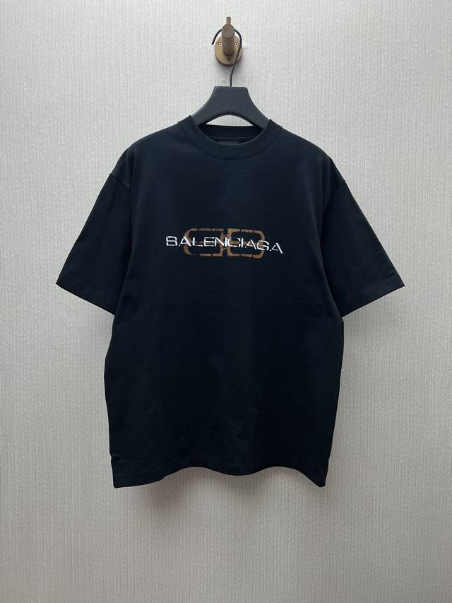 巴黎 25Ss新款Bb Icon Stencil深绿色中号版型平纹针织T恤！高版本 码数：Xs.S.M.L.