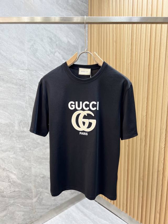 Gucc‘’2025年春夏新品上新 三标齐全 丝光棉圆领短袖T恤 好货不用过多介绍 看细节 专柜码数：M-Xxxl 175 140建议L，