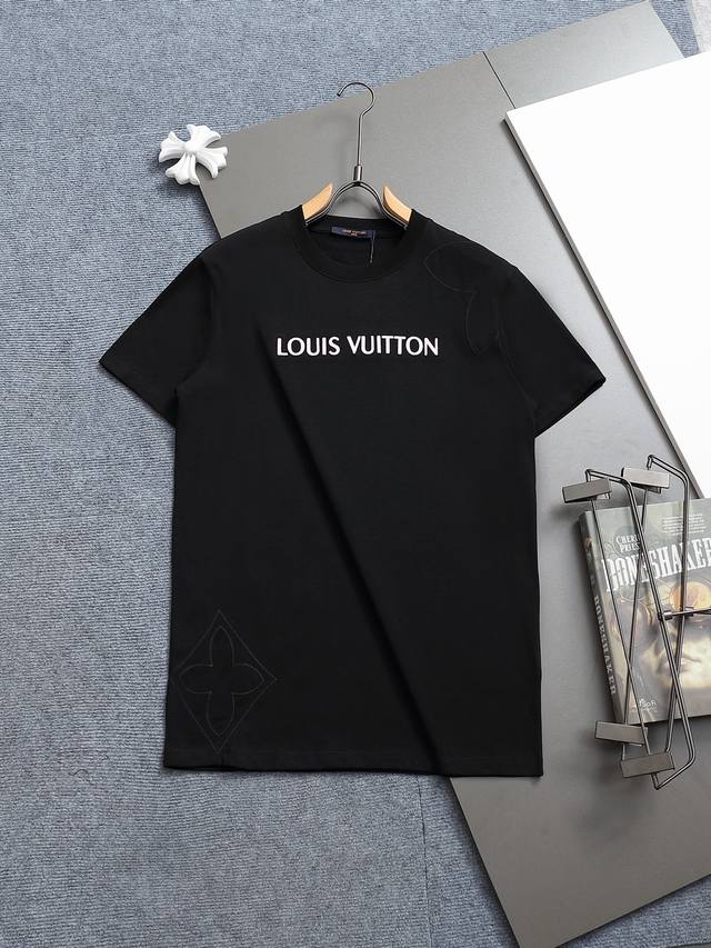 Louis Vuitton 路易威登 1V 微宽版型Xs-L 25Ss Lv 新品专柜走秀款 字母Logo刺绣 男女同款！短袖不在千篇一律的大众脸，而是一定要独