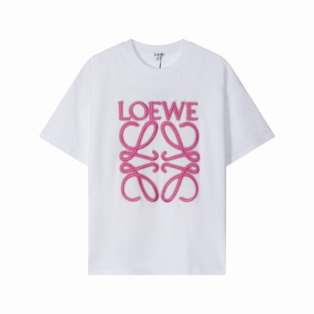 0210款，高端定制，独家最高品质版本Loewe*家Logo印花刺绣圆领短袖T恤，采用独家定制290G原版1:1双股双纱纯棉面料，定织定染同缸无色差罗纹，定制1