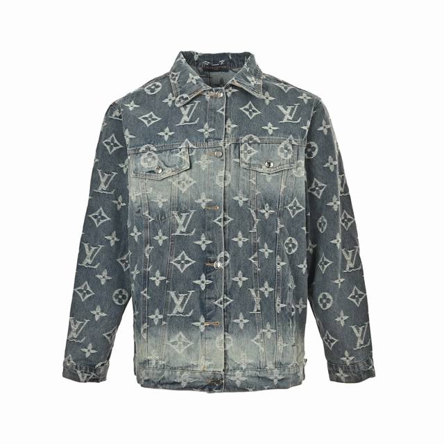 Louis Vuitton 路易威登 25Fw 满印老花提花牛仔外套 这个面料非常考究，采用重工四次高难度洗水，手感不输柜上，面料品质让你一目了然，细节堪称完美