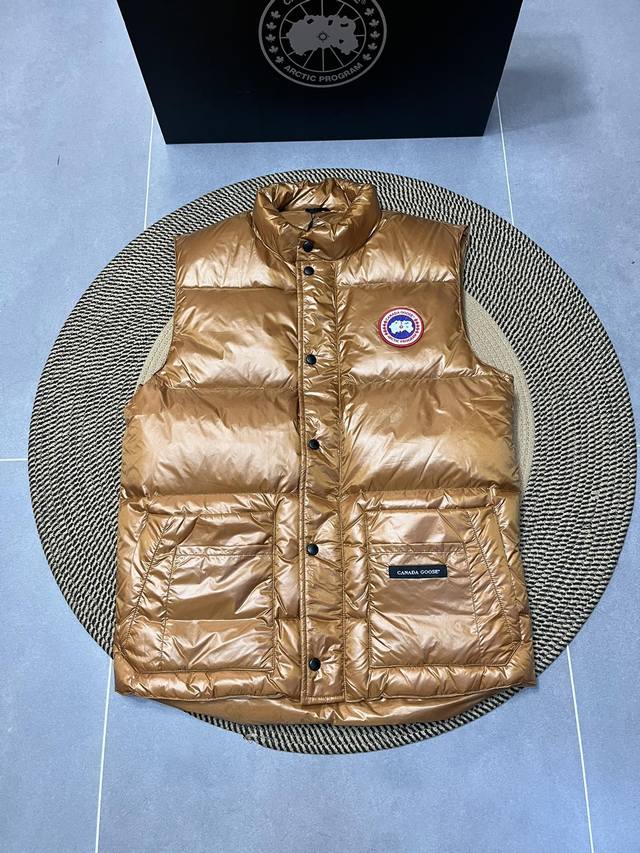 棕色 Canada Goose 大鹅10款马甲羽绒服 顶级版本 经典款 Xs- Xxl码数 P价格P优势