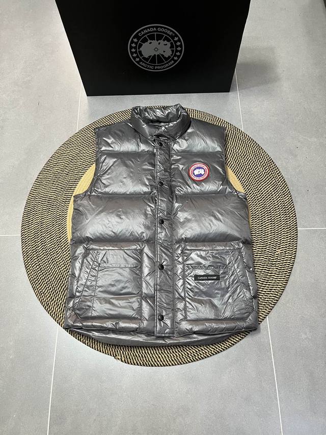 石墨灰 Canada Goose 大鹅10款马甲羽绒服 顶级版本 经典款 Xs- Xxl码数 P价格P优势