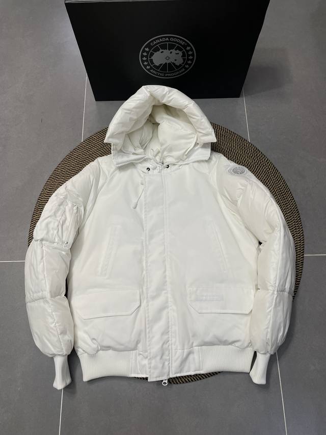 正确版本 顶级复刻 2056Mb Paradigm Chilliwack 男款 颜色: 白色 黑色 尺码: Xs S M L Xl Xxl
