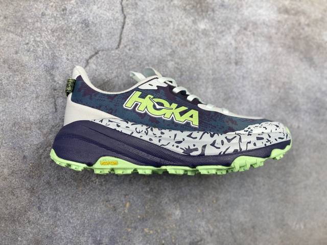 Hoka M Speedgoat 6 全新配色 Hoka One One是来自美国的跑步鞋知名品牌，创立于 9年，始终致力于为所有跑者提供更新、更好的跑步装备。