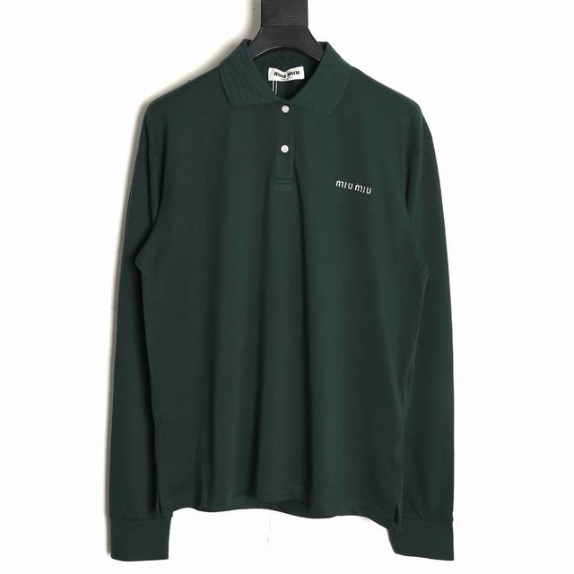 Miumiu 缪缪 墨绿字母珠地布Polo长袖 正品6890购入开发，定染双股珠地 克，扁机罗纹，进口刺绣，面料酵洗，定制1：1贝壳纽扣，定制1：1商标，宽松版