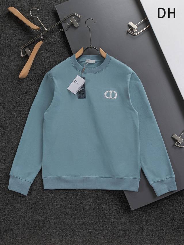 Dior 迪奥 微宽版 Cd 微宽版型S-Xl 25Ss秋冬款卫衣 永远不败 经典款 永久精品 专柜永恒经典水洗款 胸口Cd字母Logo刺绣，领口袖子下摆水洗重