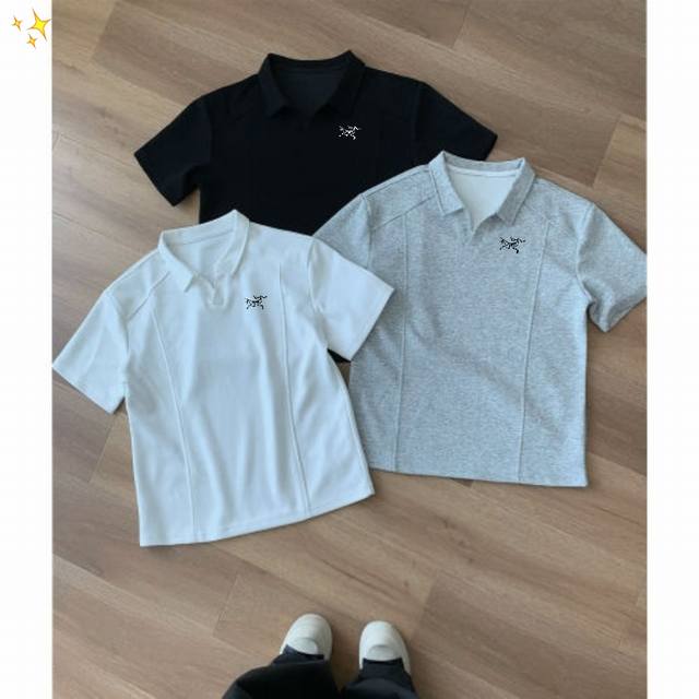 Arc'teryx始祖鸟 纯棉正肩拼接短袖T恤Polo衫夏季新品 一款好的Polo衫是夏季上班族男士们绕不开的经典单品！ 今天推荐大家的夏季新款纯色短袖Polo