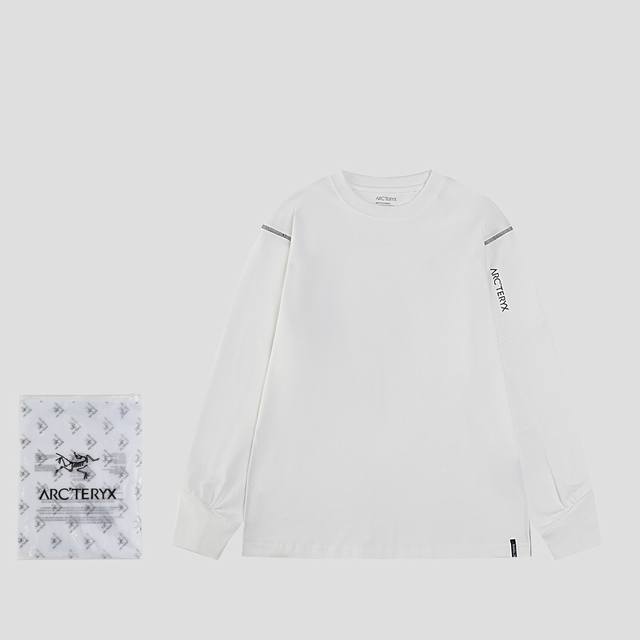 拉链Arc’Teryx 高品质长袖， 款号8778-1 高品质 男女同款初代联名System_A背后大Logo户外机能运动长袖打底，原版定制采用双纱面料拼明线进