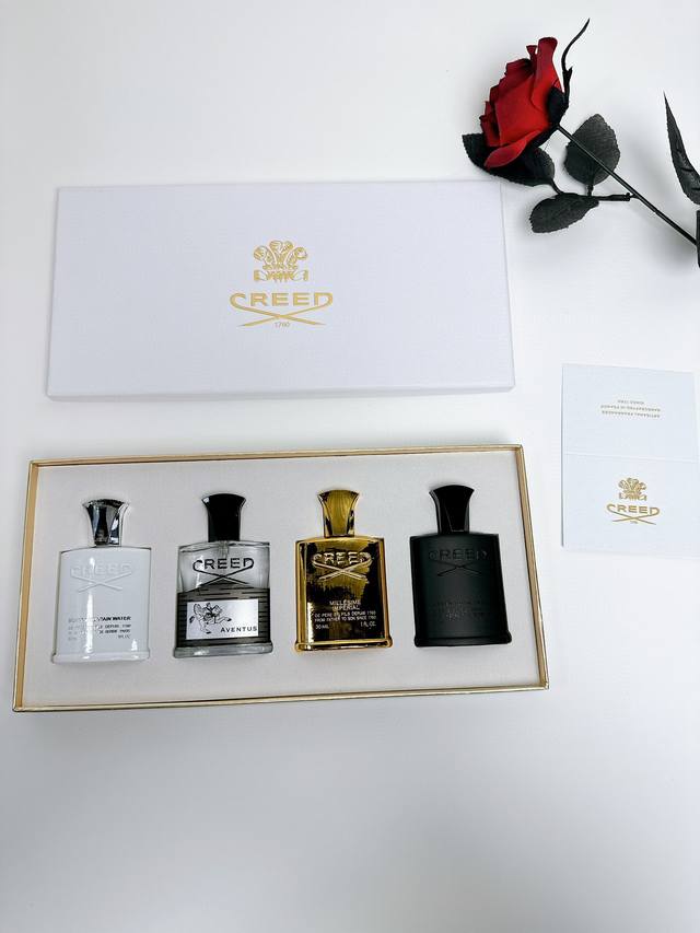 上新 七夕情人节礼物～中性香～原单品质，Creed 克雷德信仰香水中样四件套礼盒，净含量:30Ml4瓶。内部渠道货源，每盒带有防伪贴，支持扫码。套盒包含1银色山