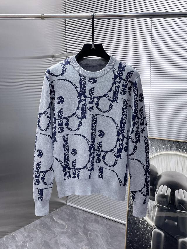 迪奥 Dior 2025秋冬新款 羊毛混纺 圆领 长袖 毛衣 羊毛衫 打底衫，高端版本！专柜定制面料 透气舒适度高，细节无可挑剔，品牌元素设计理念，体现高品质。
