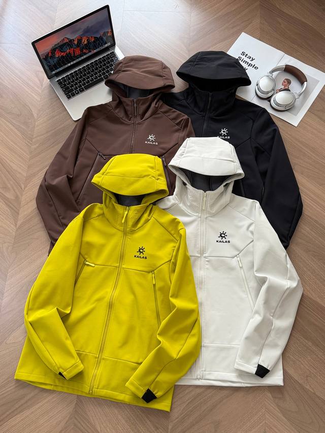 9985# Kailas 凯乐石 博格达Bogda Lt 立体硅胶Logo连帽软壳冲锋衣｜登山 防风 防水 透气 作为户外机能的标杆之作，凯乐石推出的 Bogd