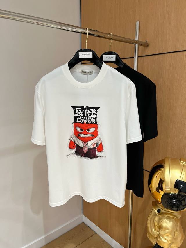 Give 纪梵希 2025春夏新品 三标齐全 260克圆领纯棉短袖T恤 好货不用过多介绍 看细节 专柜码数：M-Xxxl 175 140建议L