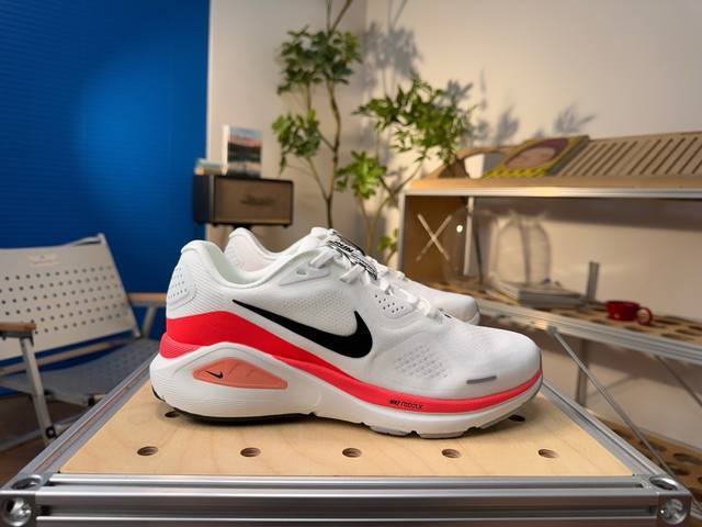 Nike Zoom Structure 26 舒适百搭防滑耐磨 低帮 休闲跑步鞋 尺码：36 36.5 37.5 38 38.5 39 40 40.5 41 4