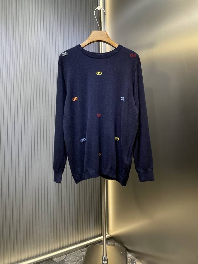 Gucci 2025秋冬季满刺绣 最高版本 热销款 身穿着非常舒适 辅料：开模原版过鉴定领标100%真丝洗水标。代购级原版吊牌配套吊绳3D吊粒原版包装袋 工艺：