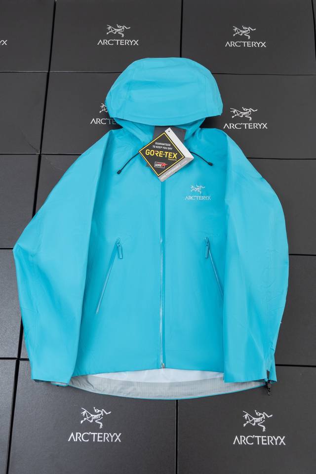 顶级版本 脂鲤蓝实拍图 款号J88 Arc‘Teryx Beta Lt Gore-Tex Jacket-Men's始祖鸟户外防水硬壳全压胶冲锋衣夹克外套 -Yb