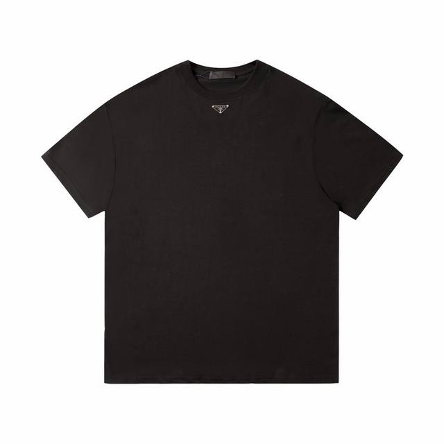 特价Xs6 特 一件 商品售出 不 不退不换 没有质量问题！ 高品质 P家 春夏款T恤经久耐看永不过时，真的是值得拥有绝对超级大爆款情侣款 颜色：黑色／白色 灰