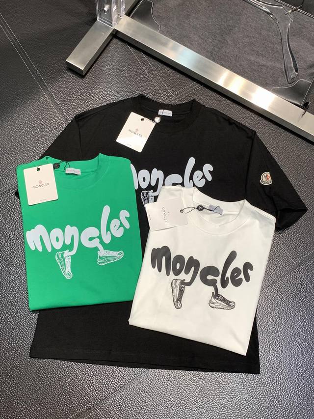 Moncler蒙口 独家专供新款原单男士休闲短袖 高端定制 高版本 时尚百搭爆款进口面料 胸前Logo图案设计 手感超柔软细腻 穿着亲肤舒适 高端精品 代工厂P