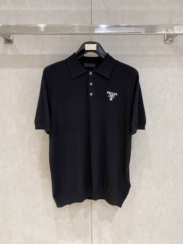 Xp Prada 2025年新款针织 官方同步 商务首选 时尚个性 百搭潮流 纯原品质 原版面料 吊牌 领标 水洗麦 三标齐全 颜色:黑色 白色 尺码：S-Xl