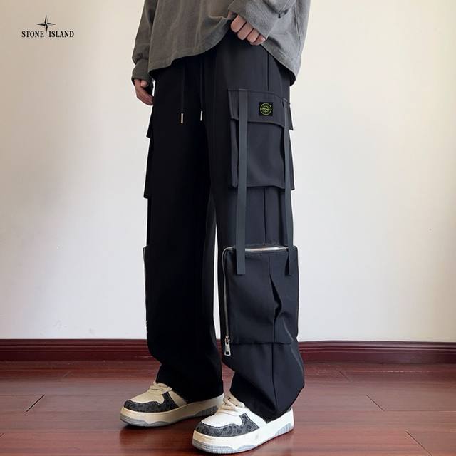 Stone Island石头岛海外版25Ss新款两色高品质Ins多口袋工装机能工装裤 裤子版型宽松 细节完美 水洗工装面料耐磨耐脏 立体裁剪宽松版型 进口机器印