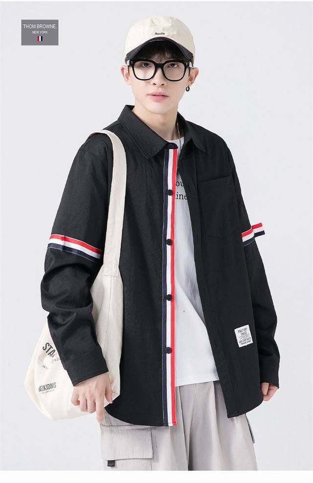 Thom Browne 汤姆布朗海外版 25Ss新款二色 条纹短袖衬衫 万年长青款 无论什么时候 什么季节都是衬衫届To ，今年最新配色 经典二条杠元素，高定全