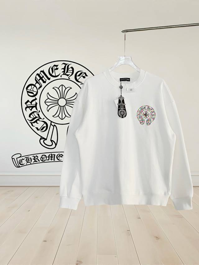 高品质]Chrome Hearts 克罗心 刺绣十字架+马蹄圆领卫衣 *客供定制420克毛毛圈全棉面料，面料柔软，亲肤舒适 *刺绣工艺：前幅十字架+铆钉刺绣 *