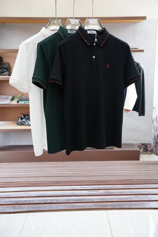 Hermes 爱马仕 2025Ss夏季新款 Logo男士翻领Polo衫！经典商务男款，高端男装的天花板级别的商务男款！简约时尚大气不失优雅，单穿内搭体面过人，品