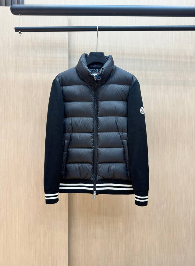 推荐原单品质24秋冬新品羽绒服原版定制特面料质感超赞！版型随性搭配超时髦！轻盈保暖又舒适！原版五金配件，尺码 12345Fjx