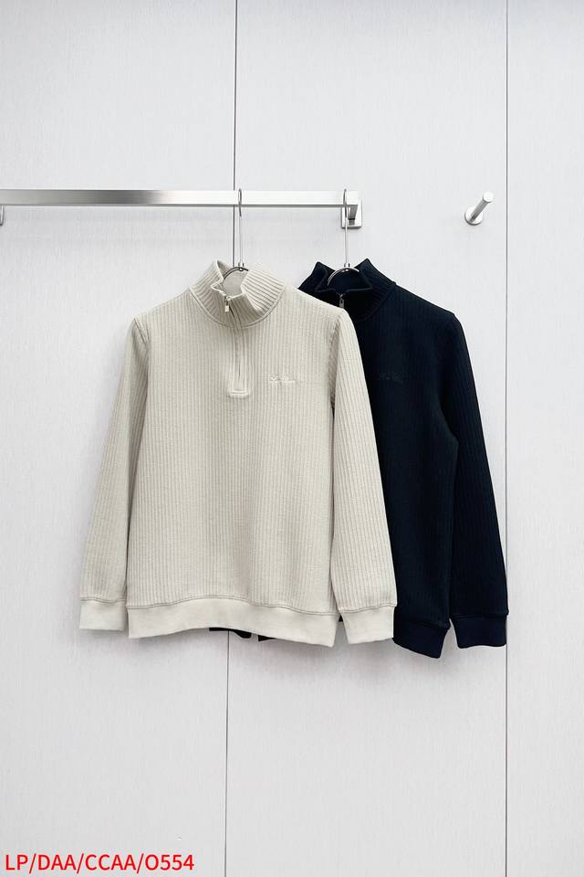 O554 Lp Loropiana 2025Ss秋冬新款 老钱新贵推荐！精棉混纺拉链半高领男士卫衣外套 半高领拉链给人以恰到好处的时尚感 不管内搭还是外穿都很有