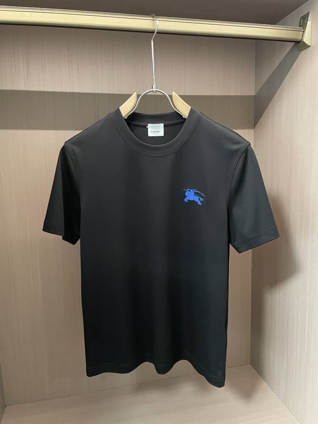Bur 重磅推荐！2025Ss夏装新品 专柜在售 最新系列图案Logo短袖T恤 必须人手一件的节奏！进口顶极高密度100%丝光棉面料，极为亲肤舒适 摸上去非常的