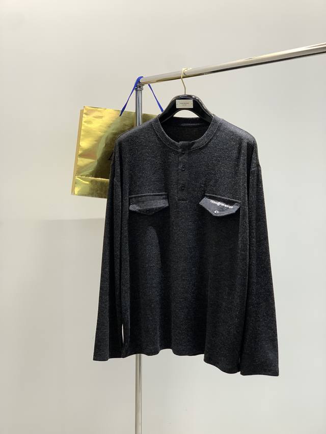 Maison Margiela马吉拉，2025早秋最新品，专柜同步有售，原单狠货，时尚休闲圆领长袖T恤，上身舒适！吸睛而有亮点，采用进口原版面料，顶级印花工艺字
