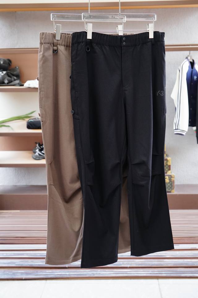 Y3-2025 秋冬秀场新款系列# Yohji Yamamoto山本秋冬新品 精选73.3%聚氨酯纤维16%弹力粘纤1.9%氨纶4.2%澳洲羊毛4.6%天丝，从