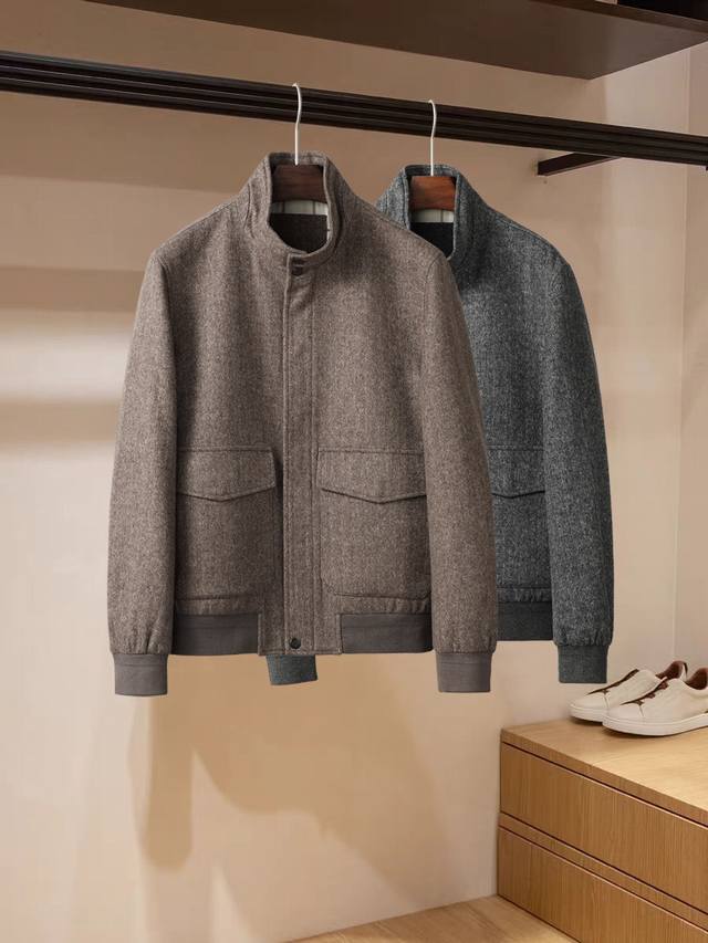Loropiana L P官网秋冬火爆经典款羊毛外套 颜色：灰色，咖色 码数：M-3 Xl 48-56 Fzl 型号：5206032