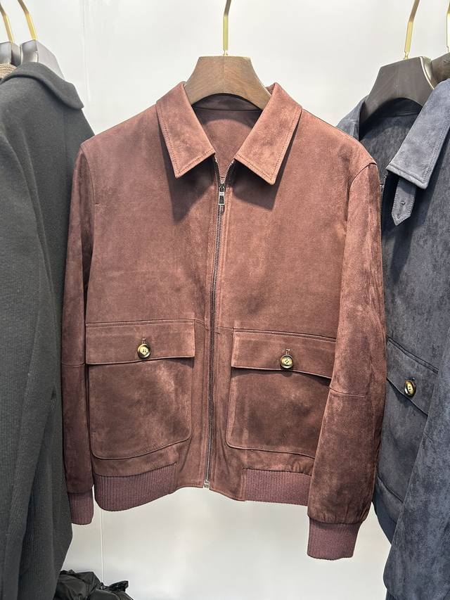 Loropiana L P秋冬火爆经典翻领款外套 颜色：红咖，卡其，藏青Fzl 码数：M-3 Xl 48-56 型号5205028