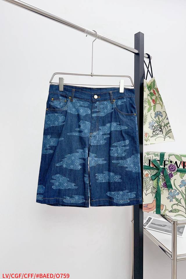 上衣 裤子 O759 Lv Louis Vuitton X Nigo 联名款 Fw25 云朵青年布拉链开合牛仔 男款 本款青年布聚焦 2025 秋冬系列的 Mo