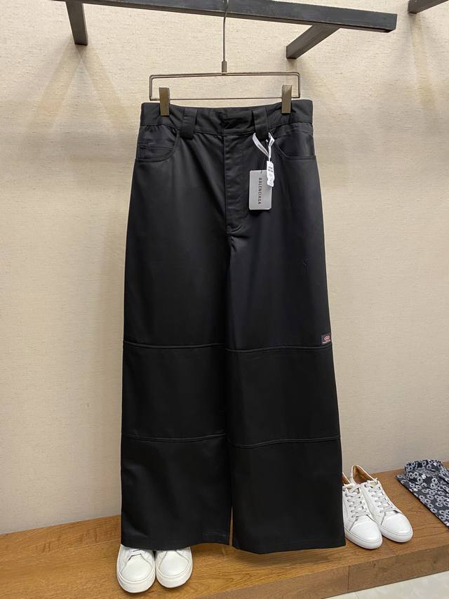 Balenciaga，棉质斜纹工装裤，正品9000购入开发，定制60支全棉斜纹300克面料，Tr口袋布，手边包缝，高温预缩，定制1：1纽扣，定制1：1拉链，定制