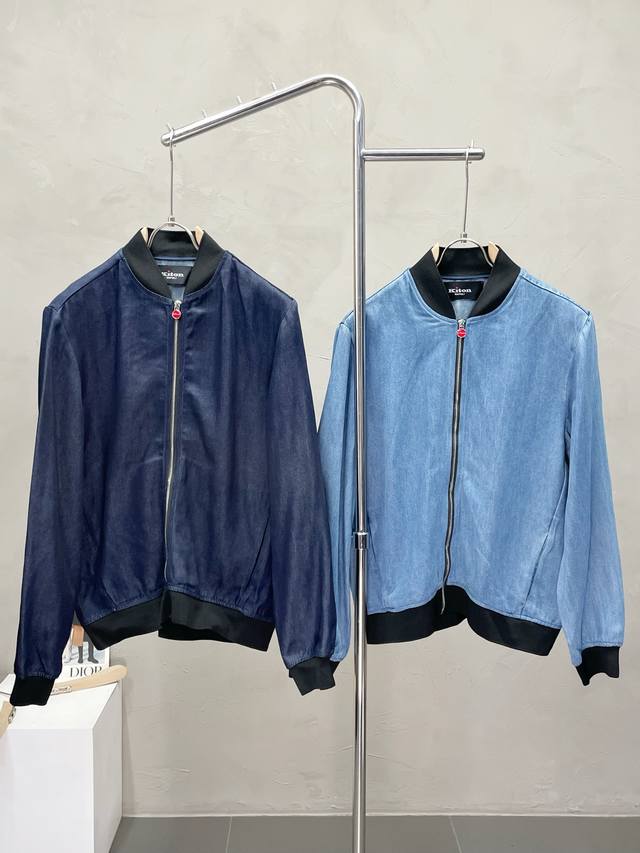 Kiton独家专供新款原单男士休闲牛仔外套 高端定制 高版本 时尚百搭爆款原版进口面料 领口衣摆 Logo图案设计 手感超柔软细腻 穿着亲肤舒适 高端精品 代工
