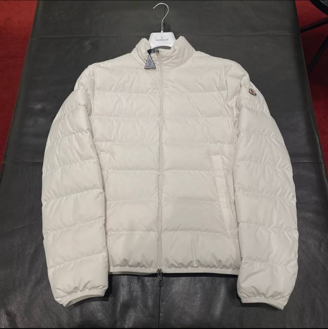 Moncler Baudinet男士短款羽绒立领夹克外套.柜台实拍展示.Fjx