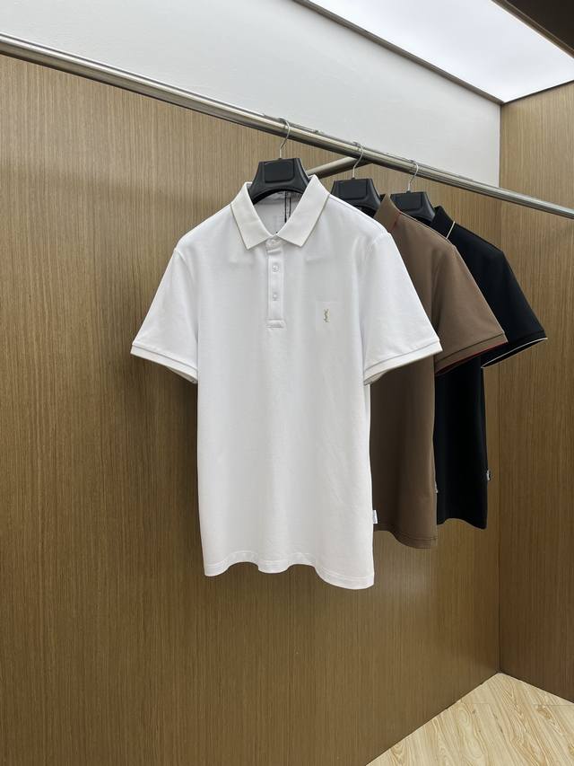 新款 Ysl2540春夏新款男士短袖Polo衫，品牌最新设计元素！既不单调也不复杂,恰到好处的展现品味！客供顶级定制珠地棉面料！舒适吸汗透气根本不在话下,面料独